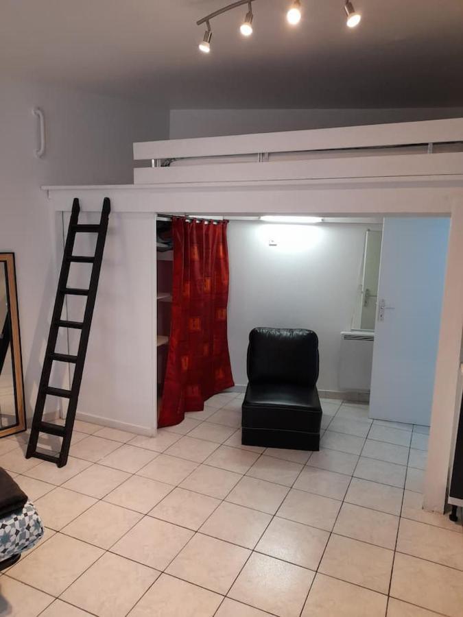 ריימס Studio Rouge A 5 Minutes De La Cathedrale Et Neoma מראה חיצוני תמונה